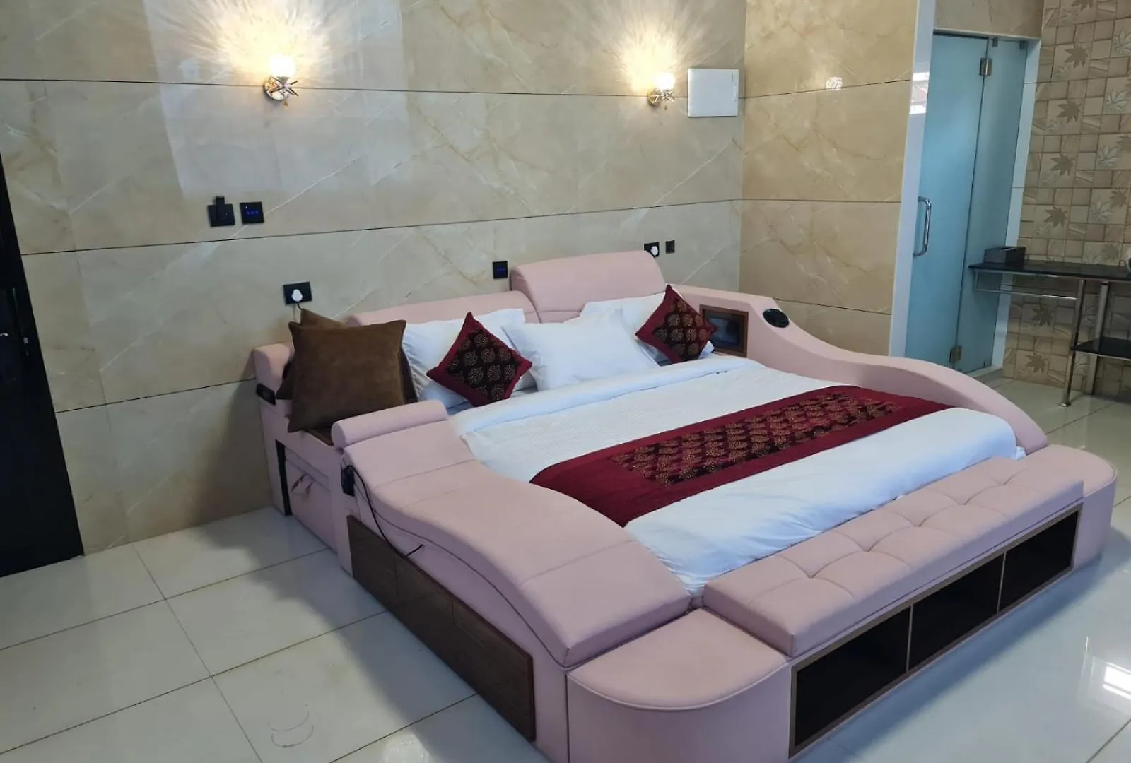 Willington & Harbour View Residency Hotel Kochi