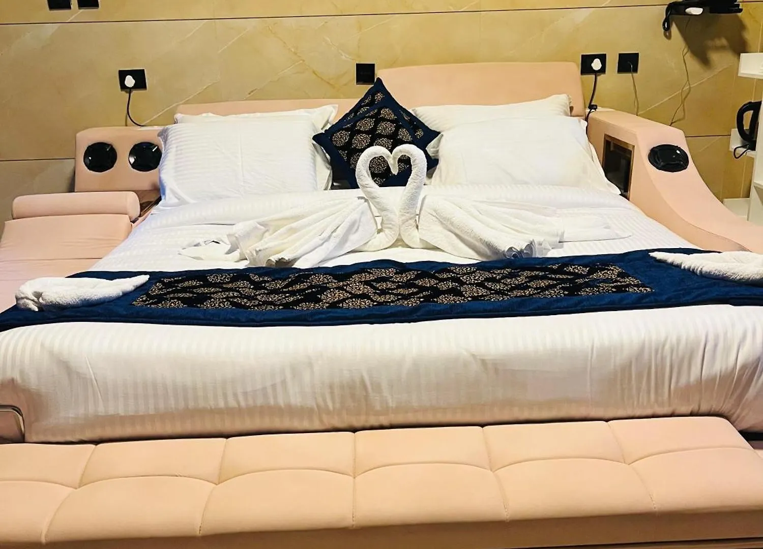 Willington & Harbour View Residency Hotel Kochi India