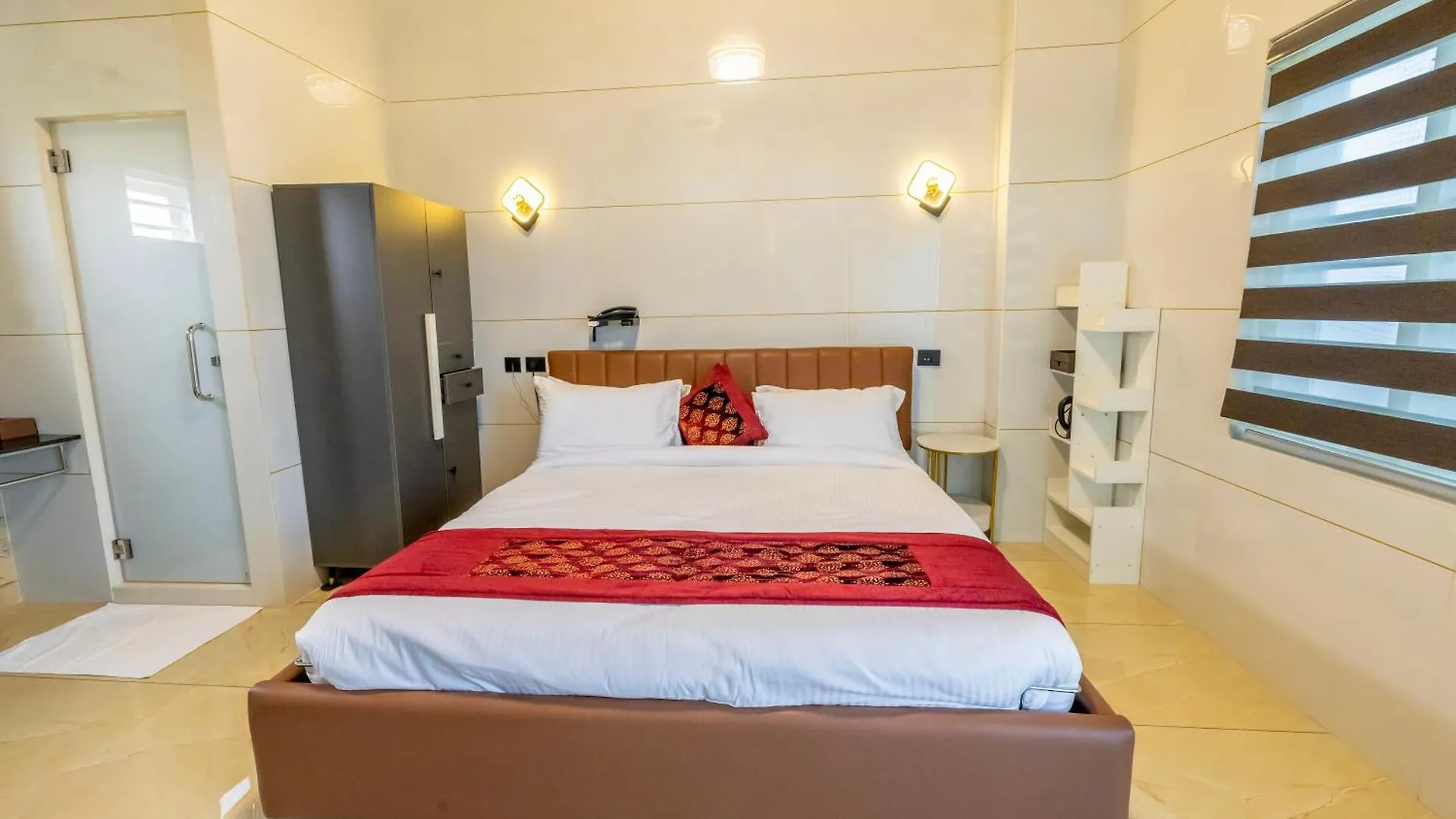 Willington & Harbour View Residency Hotel Kochi