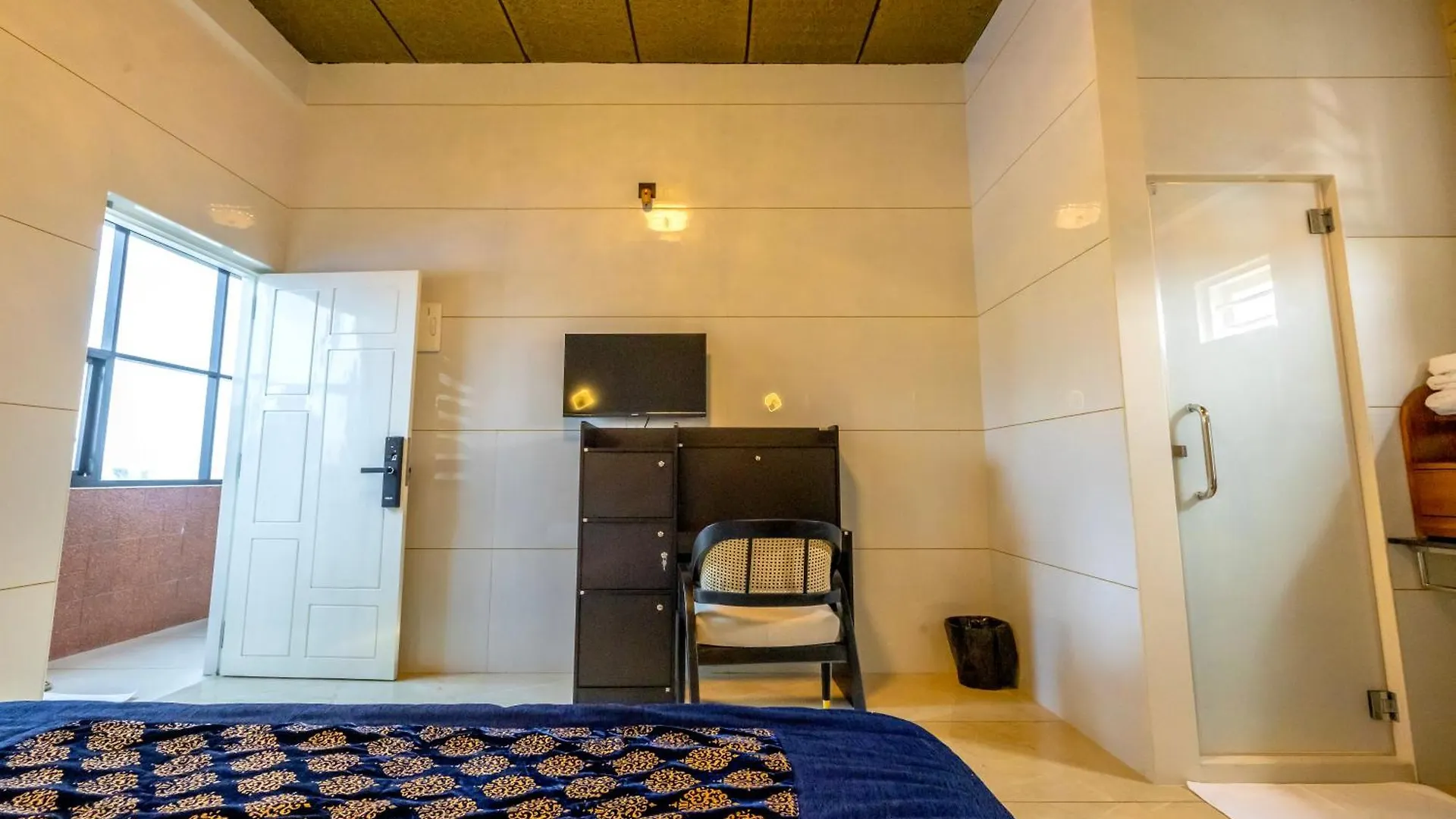Willington & Harbour View Residency Hotel Kochi