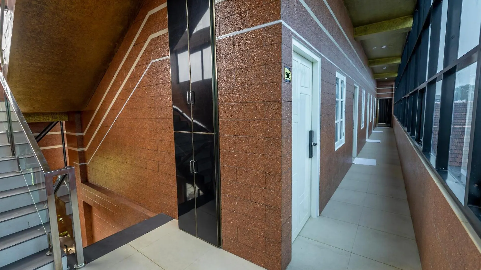 Willington & Harbour View Residency Hotel Kochi India