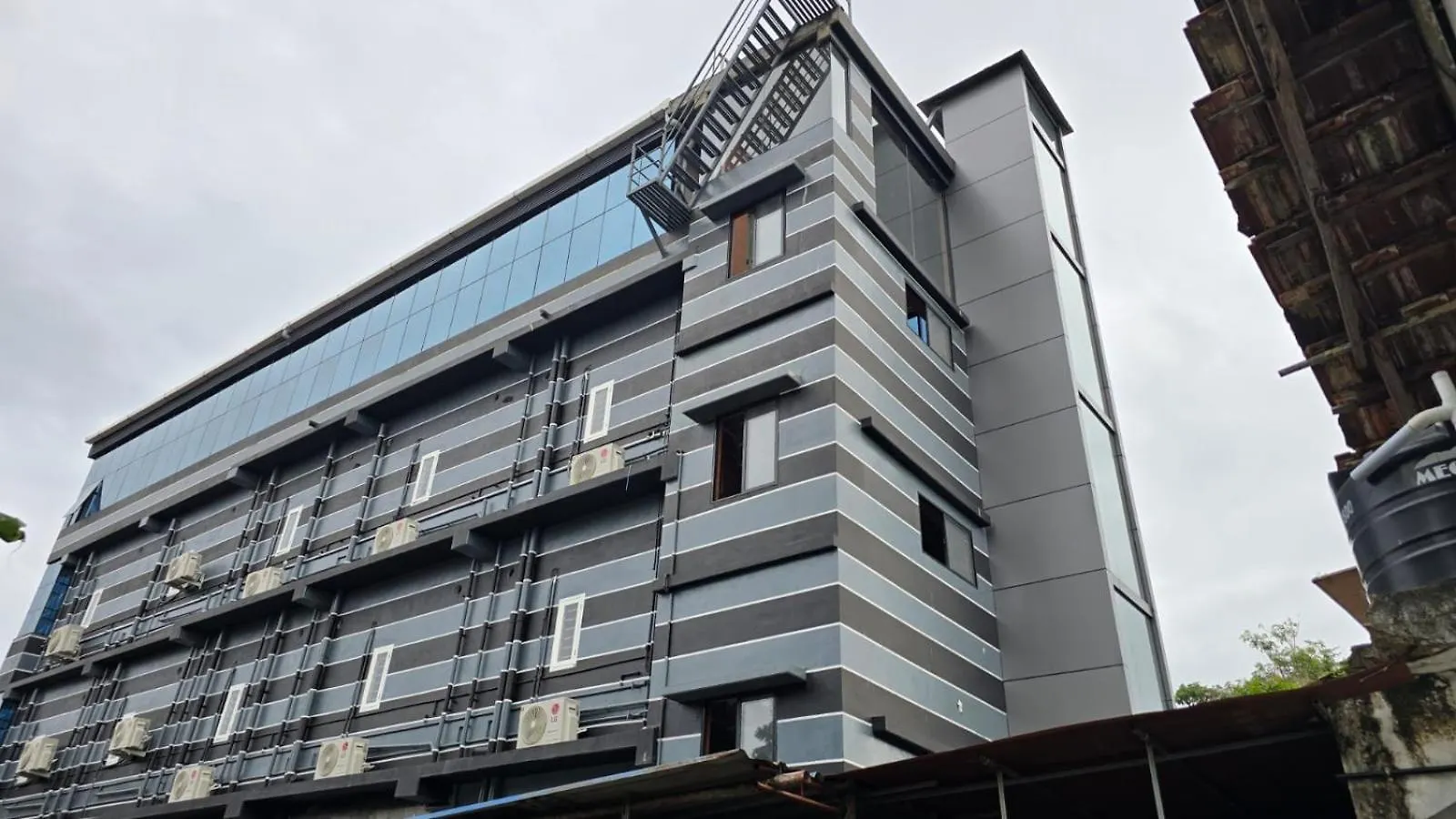 Hotel Willington & Harbour View Residency Kochi