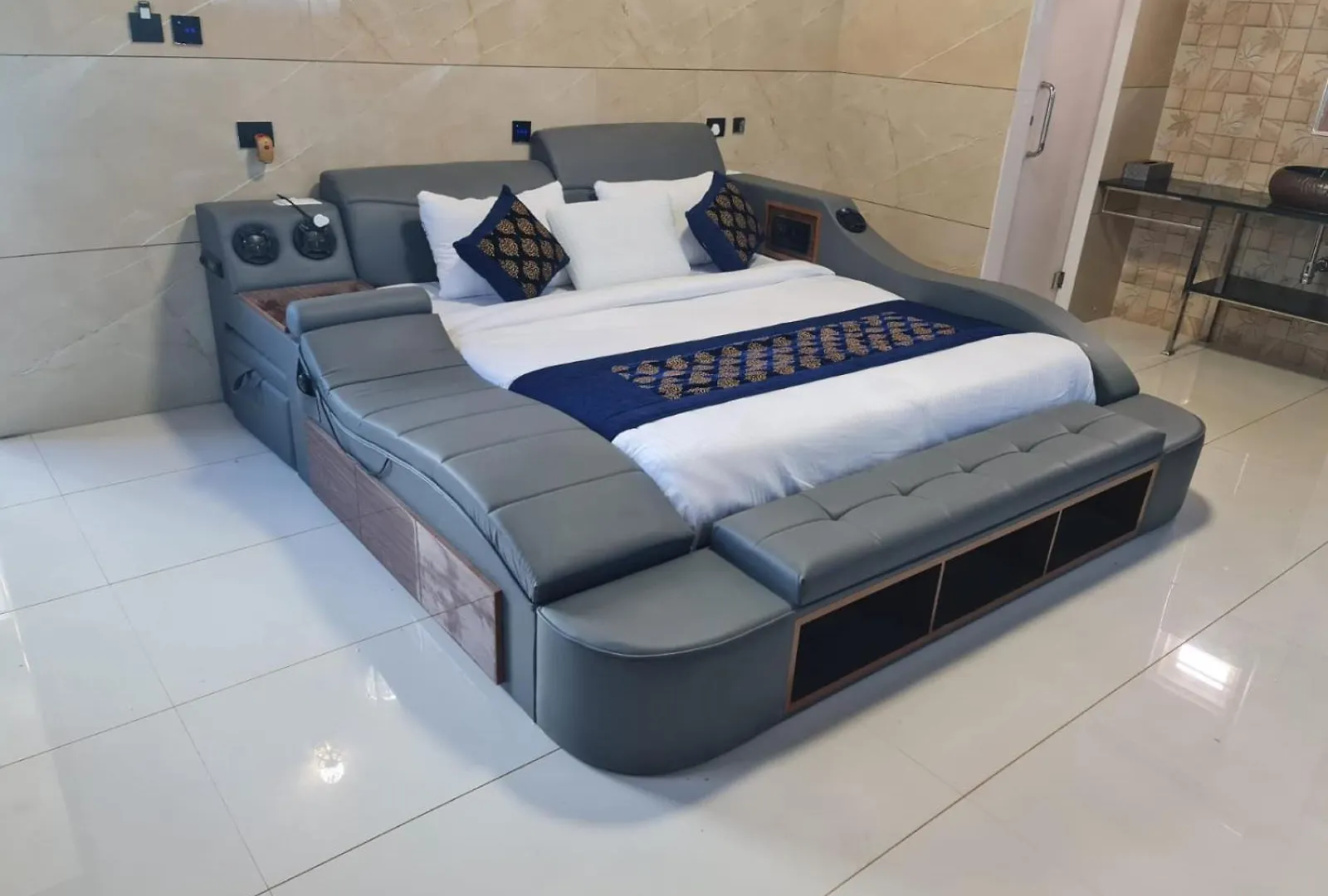 Hotel Willington & Harbour View Residency Kochi 0*,