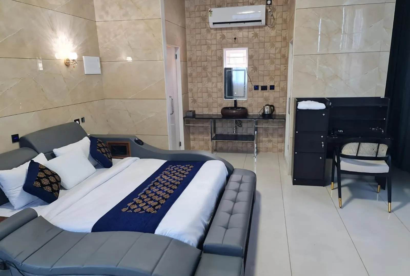 Willington & Harbour View Residency Hotel Kochi Indien