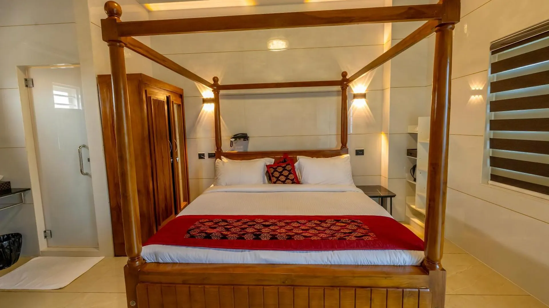 Willington & Harbour View Residency Hotel Kochi